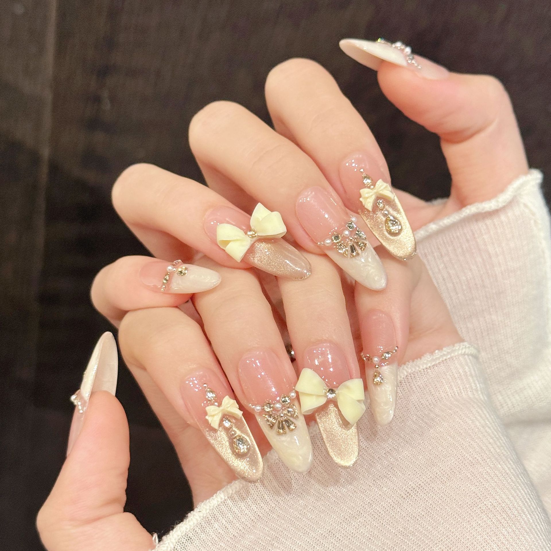 Decorating Tip Set - 10個入り ハンドメイド つけ爪 ライトラグジュアリー キャッツアイ フェイクネイル