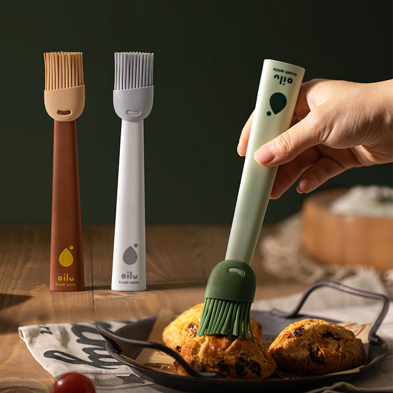 小型シリコン製ベーキングブラシ キッチン用耐熱バーベキューブ - Kitchen Baking Brush のレビューと価格